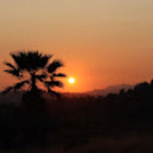 Meet your Posher, Hindy